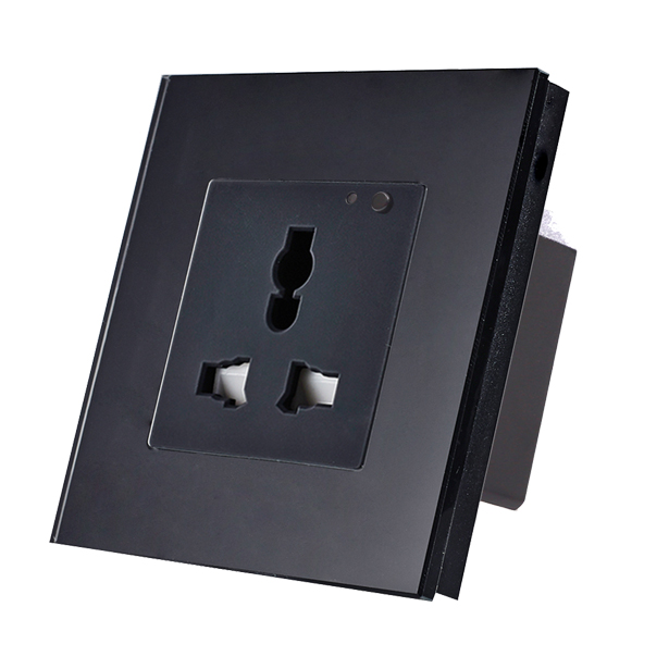 universal-socket.jpg پریز یونیورسال هوشمند - تصویر 1